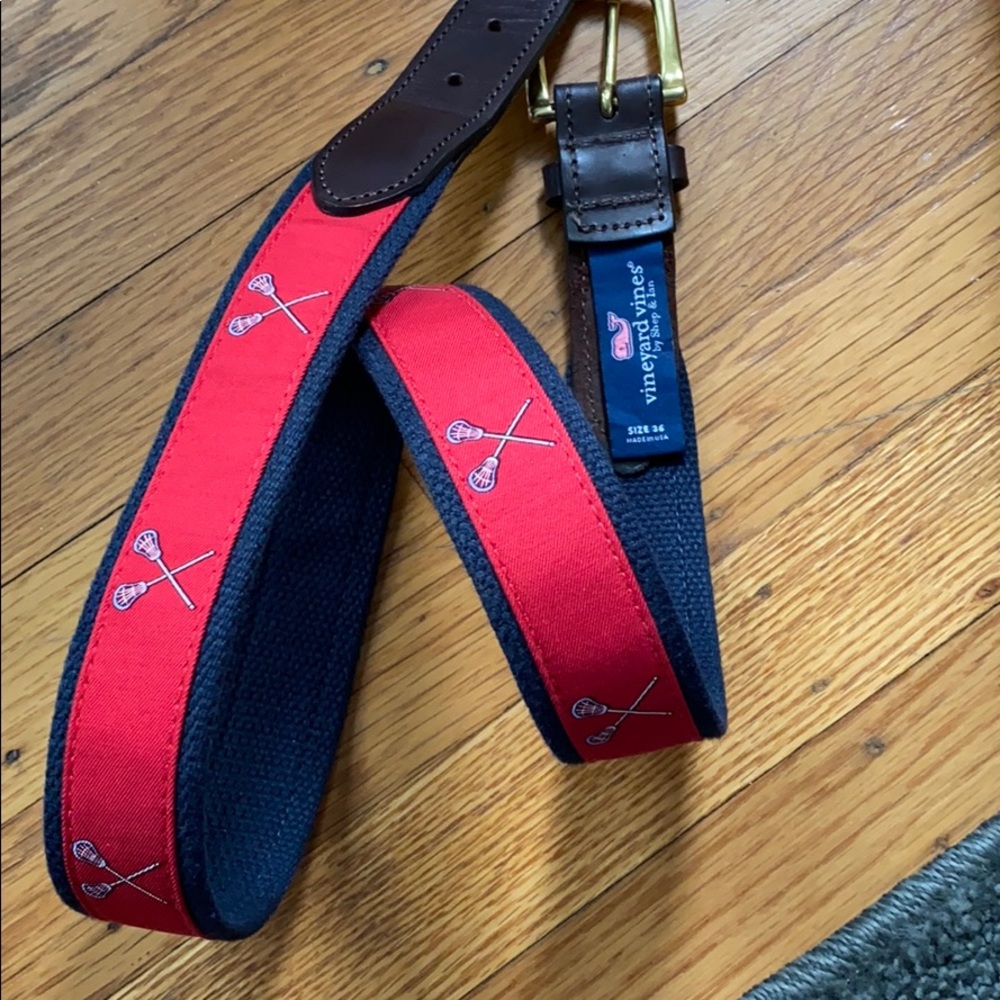 Men’s Vineyard Vines lacrosse belt